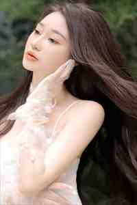 入赘老公不肯改姓，反手将我送进精神病院免费