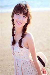 细雨洇湿青衫免费