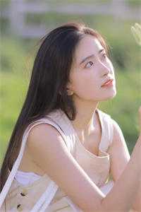 何处渡冰见安然爆火全网