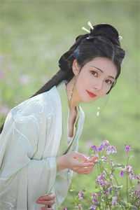 过年陪回光返照的奶奶玩捉迷藏后，全家都消失了免费阅读