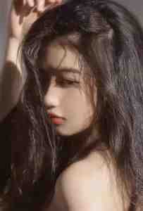 被男同学造谣性缘脑后，首富千金怒了小说大结局