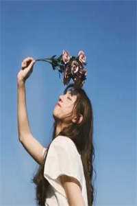 脱离世界后冷情帝王悔疯了全文无删减