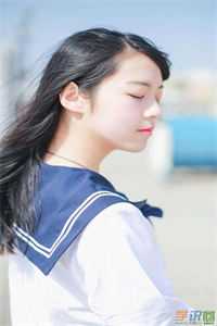 逃出囚笼归来，她将世子踢下神坛最新热门小说