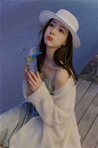 她是眼底的一颗沙人气小说