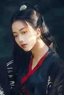 入职保安后，豪门太太日日求帮忙张伟林婉清小说结局