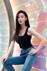 穿越开局成通房，清冷权臣被睡服精彩