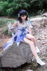 我跟闺蜜被杀后脱离世界回家，亲人们却疯了全文