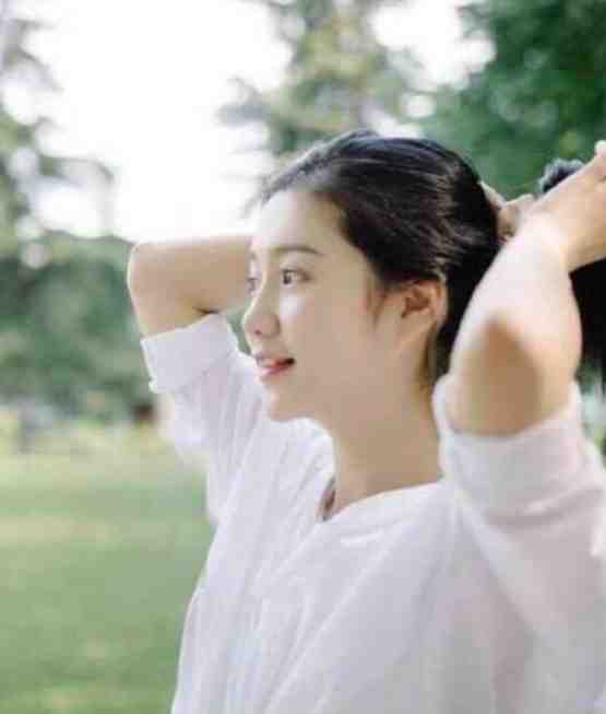 爸妈把我抵债后，我成了花臂大哥的法律顾问爽文