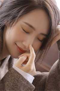 山与海遥遥望去无删减全文