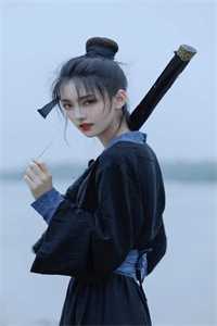 照顾十年的瘫痪婆婆，竟是老公的丈母娘沈南周泽小说