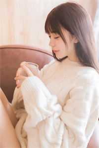 我跟闺蜜被杀后脱离世界回家，亲人们却疯了全章节