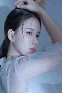 被弹幕剧透后，我娶了全书大反派小说