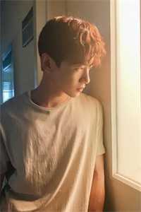 山与海遥遥望去最新章节