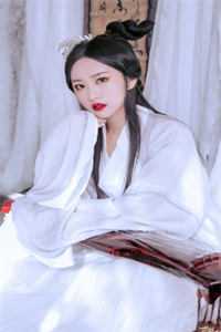 穿成绝嗣男主的心机好孕前女友全集