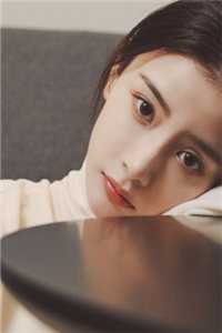 西方的月亮照不出东方红热门推荐