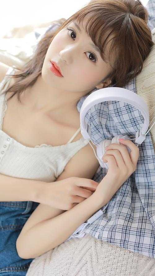 明月下坠，荆棘丛生热门小说