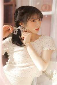 青山秋色暗，灯寒花岁短无删减+无广告