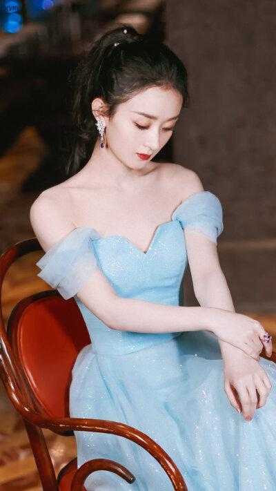 撩弯顶级暴徒，女扮男装的我慌了全章节阅读