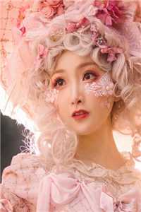 穿越开局成通房，清冷权臣被睡服前文+