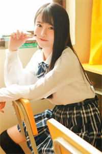 逃出囚笼归来，她将世子踢下神坛精品篇