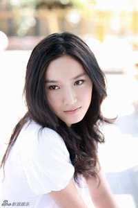 先帝才人守孝三年期满，皇帝要双后并立苏蕊陆珩无删减全文