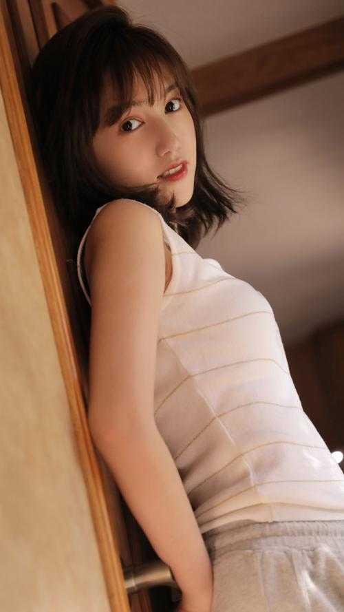 我心向明月不向她异常火爆