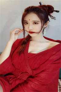 山与海遥遥望去完整