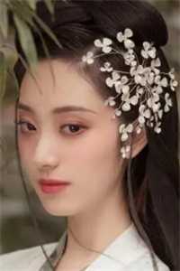 山与海遥遥望去by