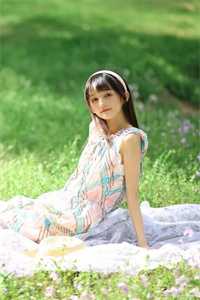 看见弹幕后，我抢走女配打脸变心校霸全篇