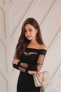 被弹幕剧透后，我娶了全书大反派爽文