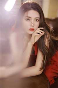 室友被全校第一丑女追求后，甩锅给我在线