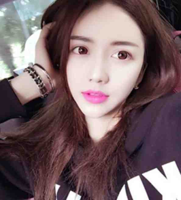 被男同学造谣性缘脑后，首富千金怒了小说全文免费阅读