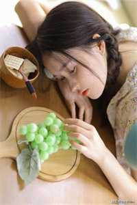 老婆偷偷跟丧妻兄弟结婚给他拿绿卡后，她悔疯了完整作品