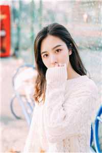 山与海遥遥望去靳时朝颜听全文