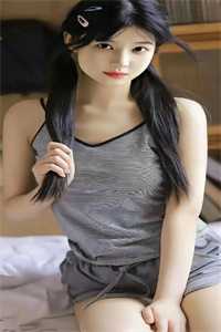 八年爱恋，如隔山海热门推荐