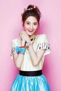 我靠鉴宝宝系统，拿捏京城全豪门全文