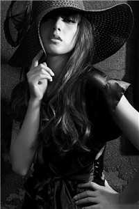 山与海遥遥望去短篇