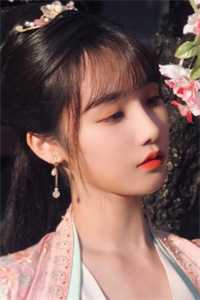 室友被全校第一丑女追求后，甩锅给我畅销巨著