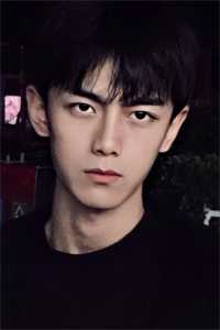 孤灯难守人间月畅销巨著