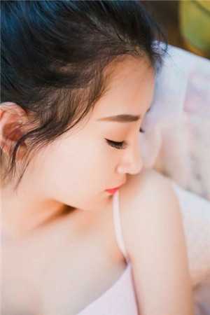 你在微光深处未删减版